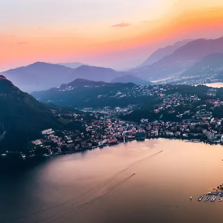 Santiago Home With Lake-View Balconies - Happy Rentals Lugano