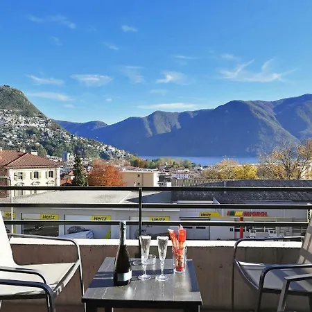 Apartamento Santiago With Lake-view Balconies - Happy