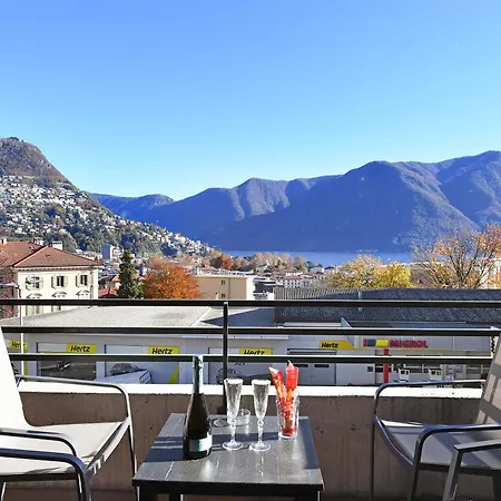 Santiago - Happy Апартаменты *